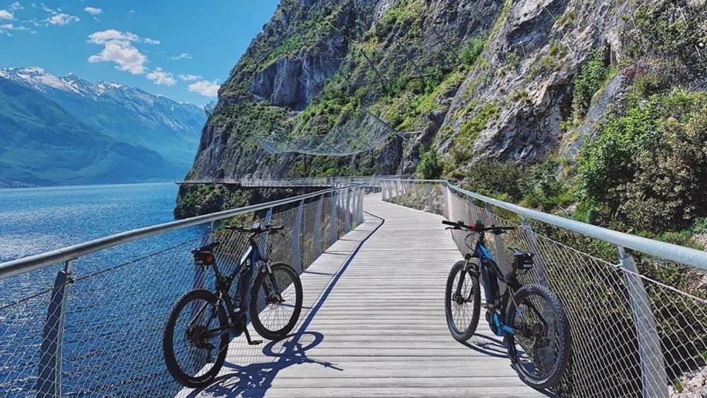 Holiday Residence Riva del Garda Exterior foto