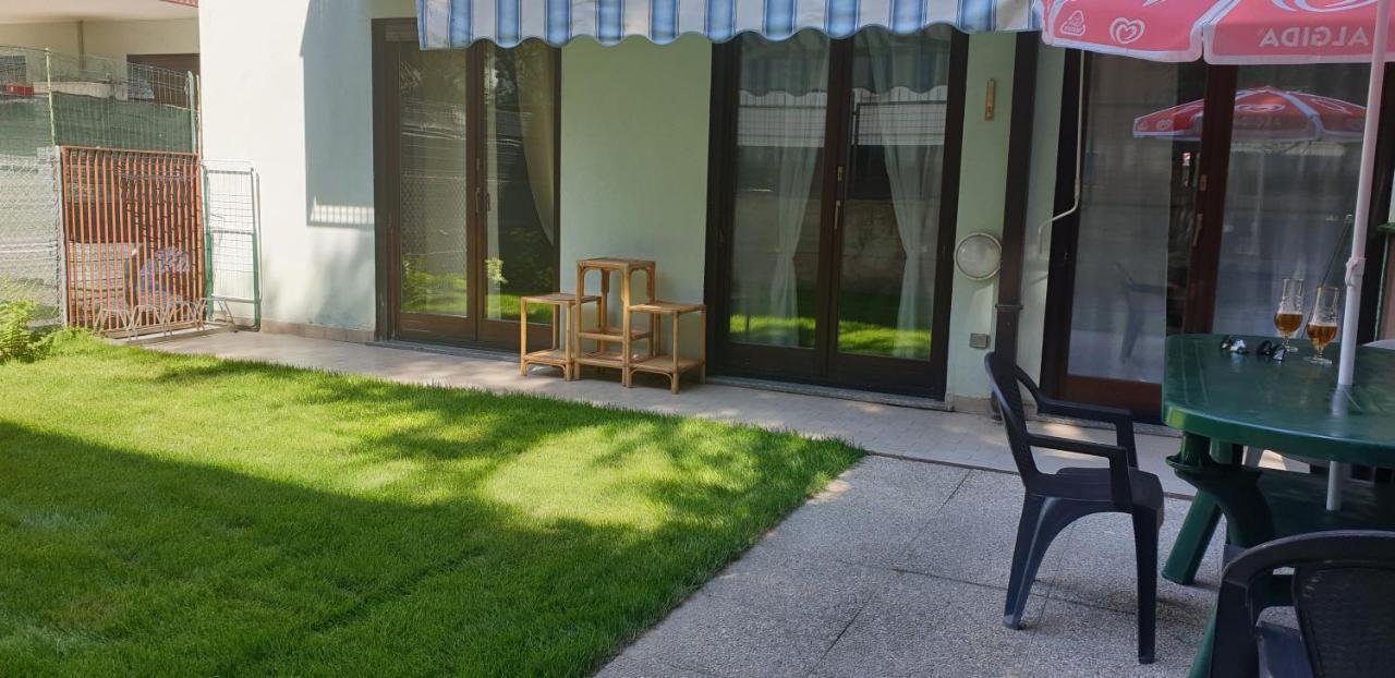 Holiday Residence Riva del Garda Exterior foto